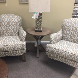 Some of the incredibly beautiful furnishings we found at Stuckey's. Some of the incredibly beautiful furnishings we found at Stuckey's.