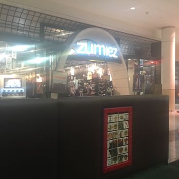 Zumiez - It is a entrance. - Men's Clothing Near Me - Henderson, Nevada Zumiez - It is a entrance. - Men's Clothing Near Me - Henderson, Nevada