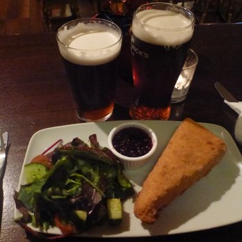 The Brazen Head - Baked brie - Pubs Near Me - Dublin, D The Brazen Head - Baked brie - Pubs Near Me - Dublin, D