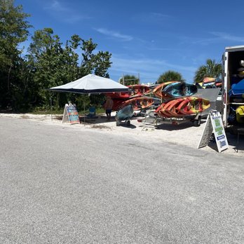 SURFIT USA | Kayaks, Paddleboards & Surf - Vendor stand - Surfing Near Me - Sarasota, Florida