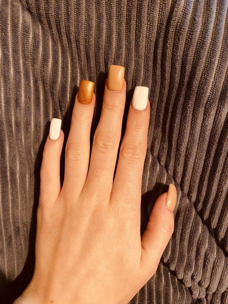 MINI NAILS Updated September 2024 112 Photos & 129 Reviews 48 W