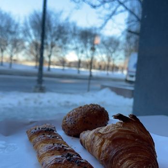 Paris Baguette - Croissant, sweet potato, curry croquette - Bakeries Near Me - Chicago, Illinois Paris Baguette - Croissant, sweet potato, curry croquette - Bakeries Near Me - Chicago, Illinois