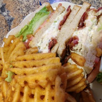 Hampton Diner - Chicken salad with bacon - Breakfast & Brunch Near Me - Newton, New Jersey