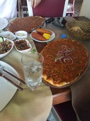 Fethiye Paşa Kebap by null