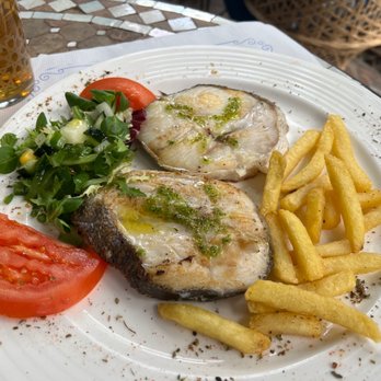 Hotel America - Grilled fish - Hotels Near Me - Granada, GR