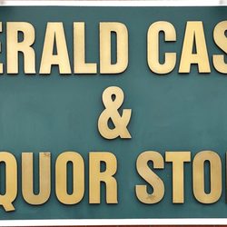 Emerald Liquor and Wine Store - Sign of the store