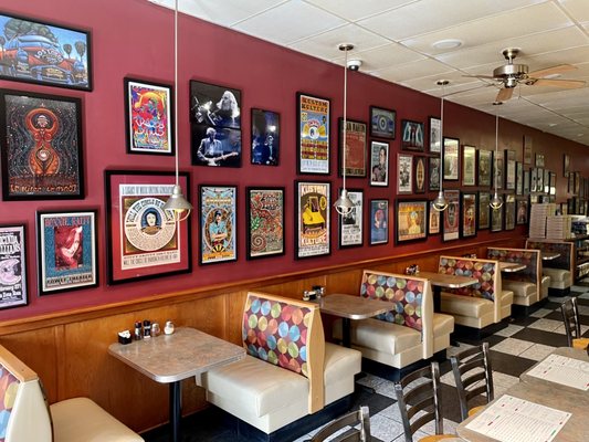 Dazzo's Pizzeria (Downtown ) by null