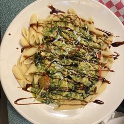 DiFilippo's Pizza - Chicken Basil Pesto