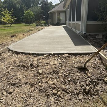 Hayden Dial Construction - Concrete apron - Roofing Near Me