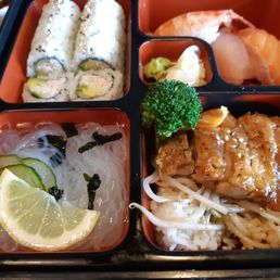 Lunch Special C (beef teriyaki) Lunch Special C (beef teriyaki)