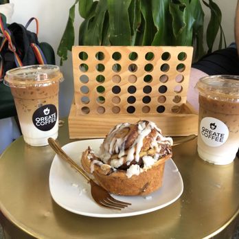 Qreate Coffee + Studio - Iced Honey Latte, Cinnamon Roll, Iced Vanilla Latte - Coffee & Tea Near Me - Orlando, Florida Qreate Coffee + Studio - Iced Honey Latte, Cinnamon Roll, Iced Vanilla Latte - Coffee & Tea Near Me - Orlando, Florida