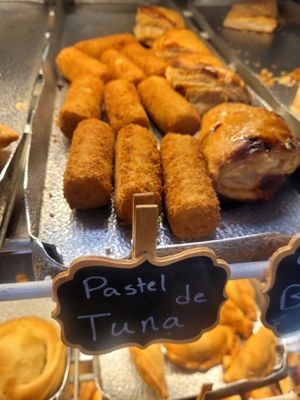 El Brazo Fuerte Bakery by null