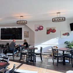 Giovanni Gourmet Pizzaria - Inside