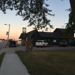 Tamarack Pizza - Outside from the road