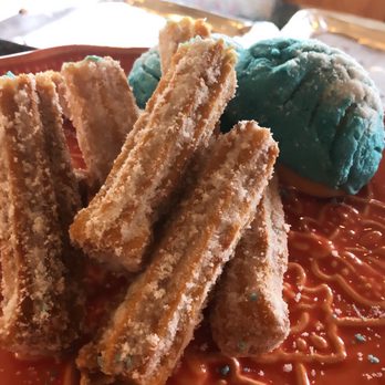 La Estrella Bakery - mini churros/breads of what I ordered for the event. There were more different kinds of breads & donuts missing in this picture. - Bakeries Near Me - Tucson, Arizona
