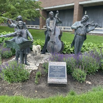 Drake University - Drake music - Colleges & Universities Near Me - Des Moines, Iowa Drake University - Drake music - Colleges & Universities Near Me - Des Moines, Iowa