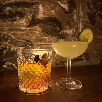 Tanner Smiths - Drinks - Cocktail Bars Near Me - New York, New York