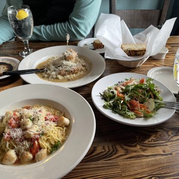 Chef Alfredo's Ristorante Italiano - Veal risotto, scallops scampi angel hair pasta with house salad & complimentary bread - Italian Near Me - Cedar City, Utah Chef Alfredo's Ristorante Italiano - Veal risotto, scallops scampi angel hair pasta with house salad & complimentary bread - Italian Near Me - Cedar City, Utah