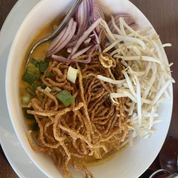 The Coconut River Park - Best koh soi I've had outside Thailand - Thai Near Me - Sacramento, California