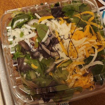 Delish Pizza - Garden salad. - Pizza Near Me - Gold River, California Delish Pizza - Garden salad. - Pizza Near Me - Gold River, California
