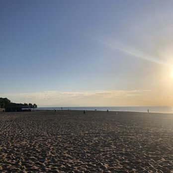 Bradford Beach - I tried. - Parks Near Me - Milwaukee, Wisconsin