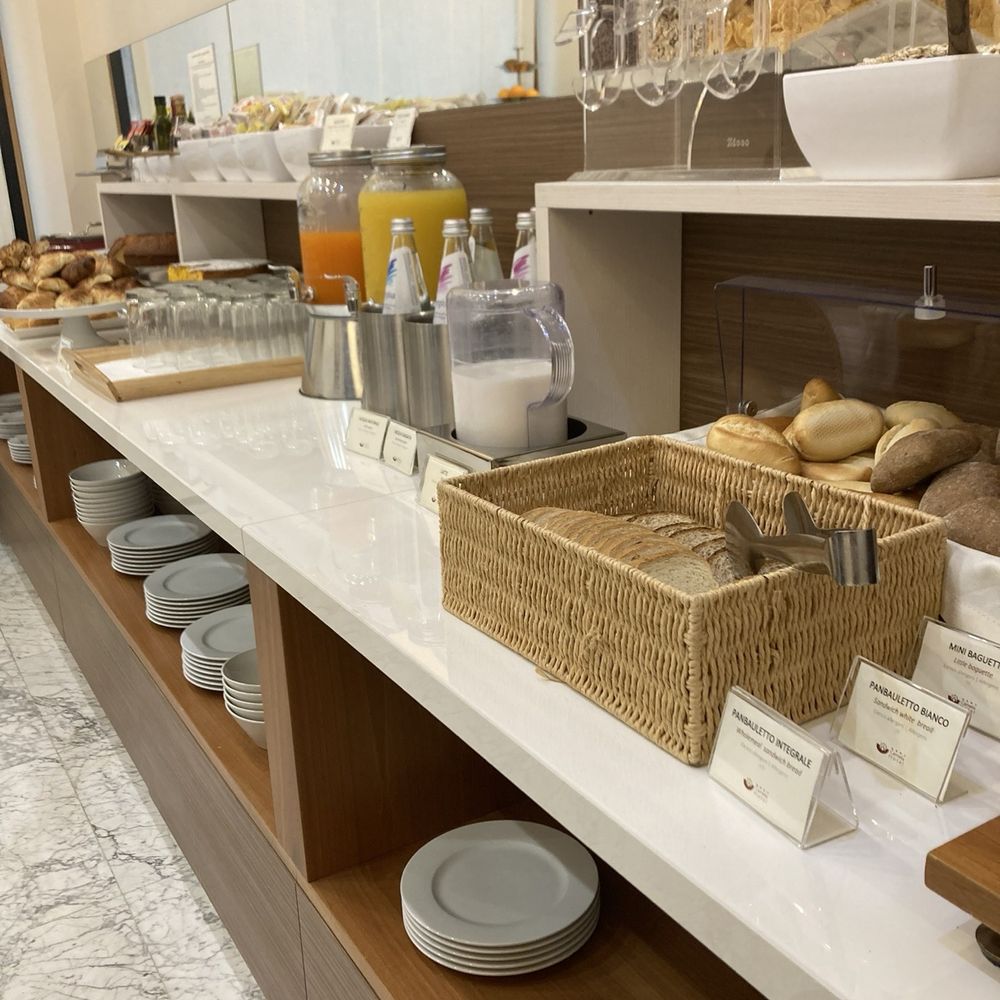 La Camelia - Included breakfast - Hotels Near Me - Rome, RM