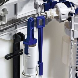 Foto de Canalizações 24 Horas - Rio de Mouro, Portugal. reparação de autoclismos