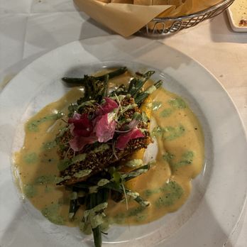 Marina Cafe - Redfish - Seafood Near Me - Destin, Florida