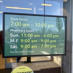 Publix - Hours on the door