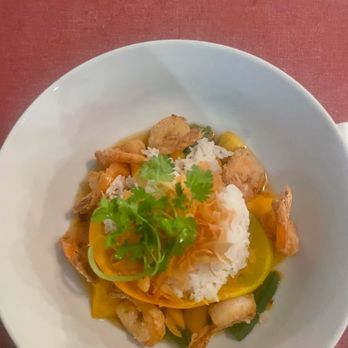Twist On Thai Cafe - Mango Shrimp $20.95 Crispy fried shrimps with sweet chili sauce ,chunk mangoes thai basil and bell pepper, served with jasmine white rice - Thai Near Me - Hopatcong, New Jersey Twist On Thai Cafe - Mango Shrimp $20.95 Crispy fried shrimps with sweet chili sauce ,chunk mangoes thai basil and bell pepper, served with jasmine white rice - Thai Near Me - Hopatcong, New Jersey