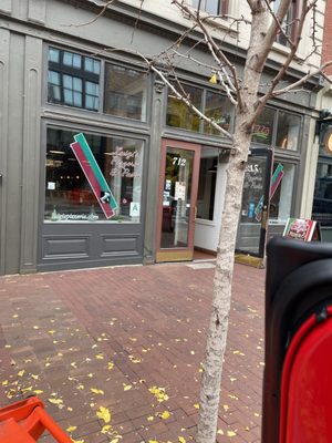 Luigi's Pizzeria by null