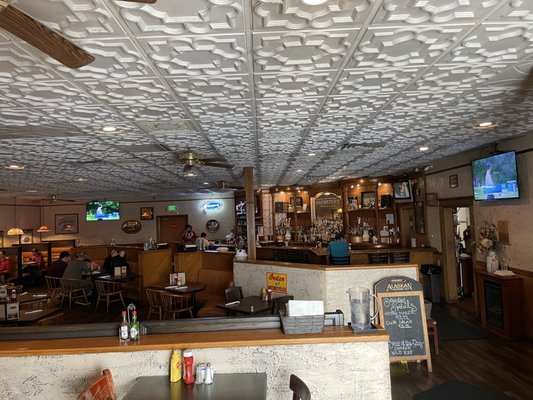 Brewsters Restaurant by null