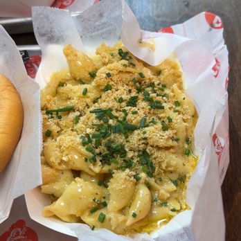 Tender Crush - TRIBECA TRUFFLE MAC - Chicken Shop Near Me - New York, New York Tender Crush - TRIBECA TRUFFLE MAC - Chicken Shop Near Me - New York, New York