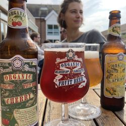The Gazebo Pub and Riverside Dining - Fruit beer in the sun
