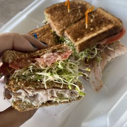 California Club Sandwich