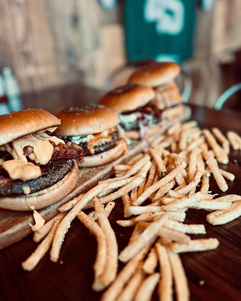 Social spots from Courtside Bar & Grill