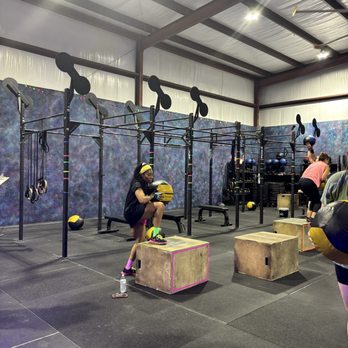 Cosmic CrossFit - Interval Training Gyms Near Me - Pearland, Texas Cosmic CrossFit - Interval Training Gyms Near Me - Pearland, Texas