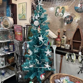 Pickers Paradise - Antiques Near Me - Lake Hamilton, Florida Pickers Paradise - Antiques Near Me - Lake Hamilton, Florida