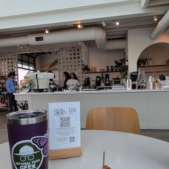 Communal Coffee - Main seating area....big place! - Cafes Near Me - Oceanside, California