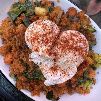 insideOUT - Quinoa bowl with sausage soooo yummm - Lounges Near Me - San Diego, California
