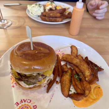 Day Maker Half Day Cafe - Breakfast & Brunch Near Me - Austin, Texas