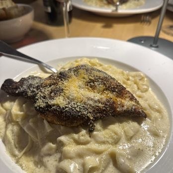 A Mano Eatery - Bakeries Near Me - Kittanning, Pennsylvania