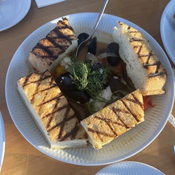 Pier 52 - Mussels - Seafood Near Me - Fall River, Massachusetts