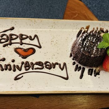 Hualani's - Lava cake - Hawaiian Near Me - Lihue, Hawaii Hualani's - Lava cake - Hawaiian Near Me - Lihue, Hawaii