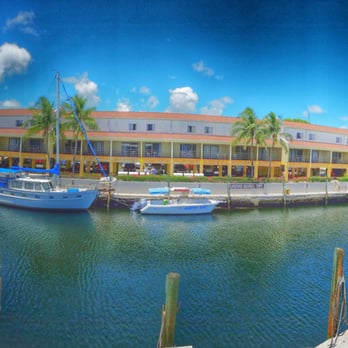 Sharkeys - Not a bad view for lunch! - American Near Me - Key Largo, Florida Sharkeys - Not a bad view for lunch! - American Near Me - Key Largo, Florida