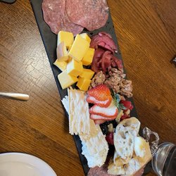 The Local Honey - KENTUCKY MEAT AND CHEESE BOARD | Featuring Local Wildcat Mountain Cheeses
