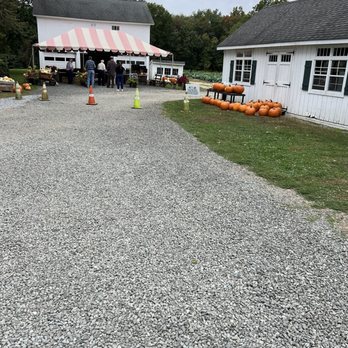 Treat Farm - Farmers Market Near Me - Orange, Connecticut