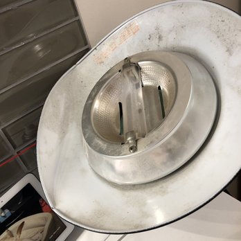 Oz Moving & Storage - Upper West Side - Damaged lamp - Movers Near Me - New York, New York