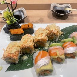 Uni Sashimi, Foxy Lady Roll, Salmon Lover Roll Uni Sashimi, Foxy Lady Roll, Salmon Lover Roll