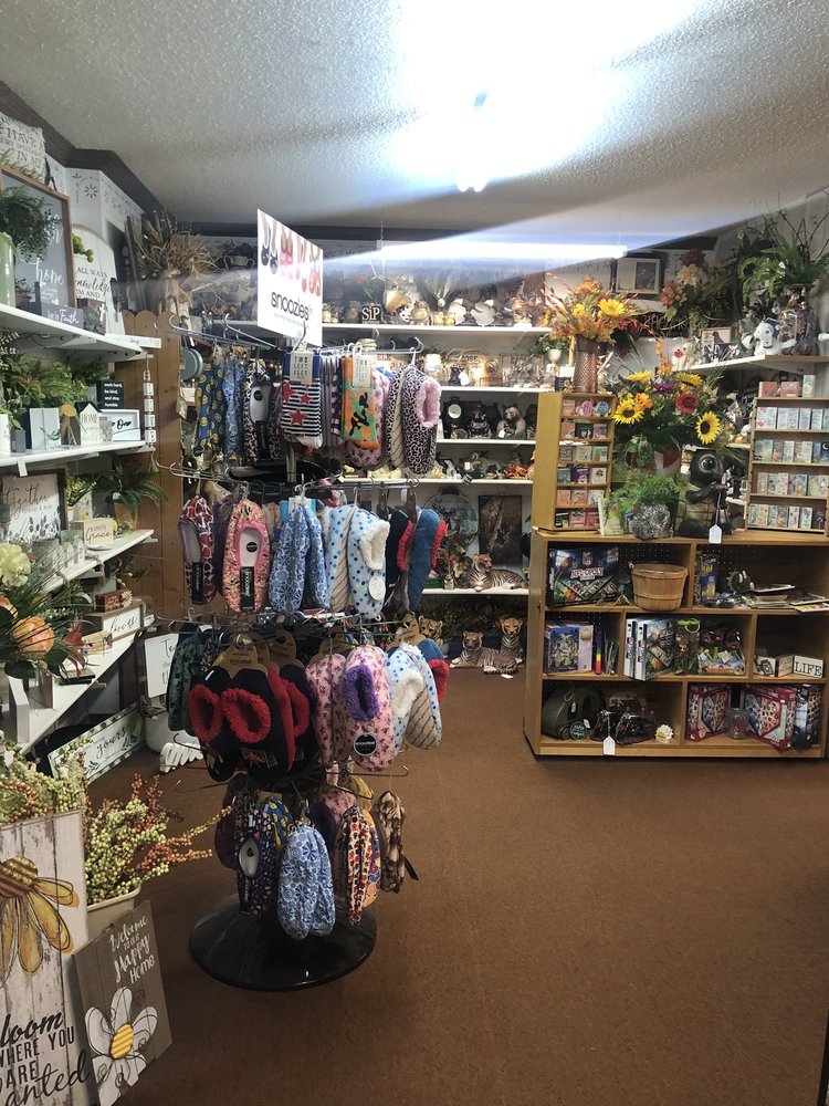 ARTHUR FLOWER & GIFT SHOPS Updated October 2024 216 S Vine St